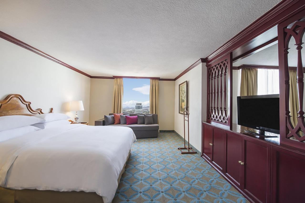 Fiesta Americana Reforma Мехіко Екстер'єр фото Deluxe Room
