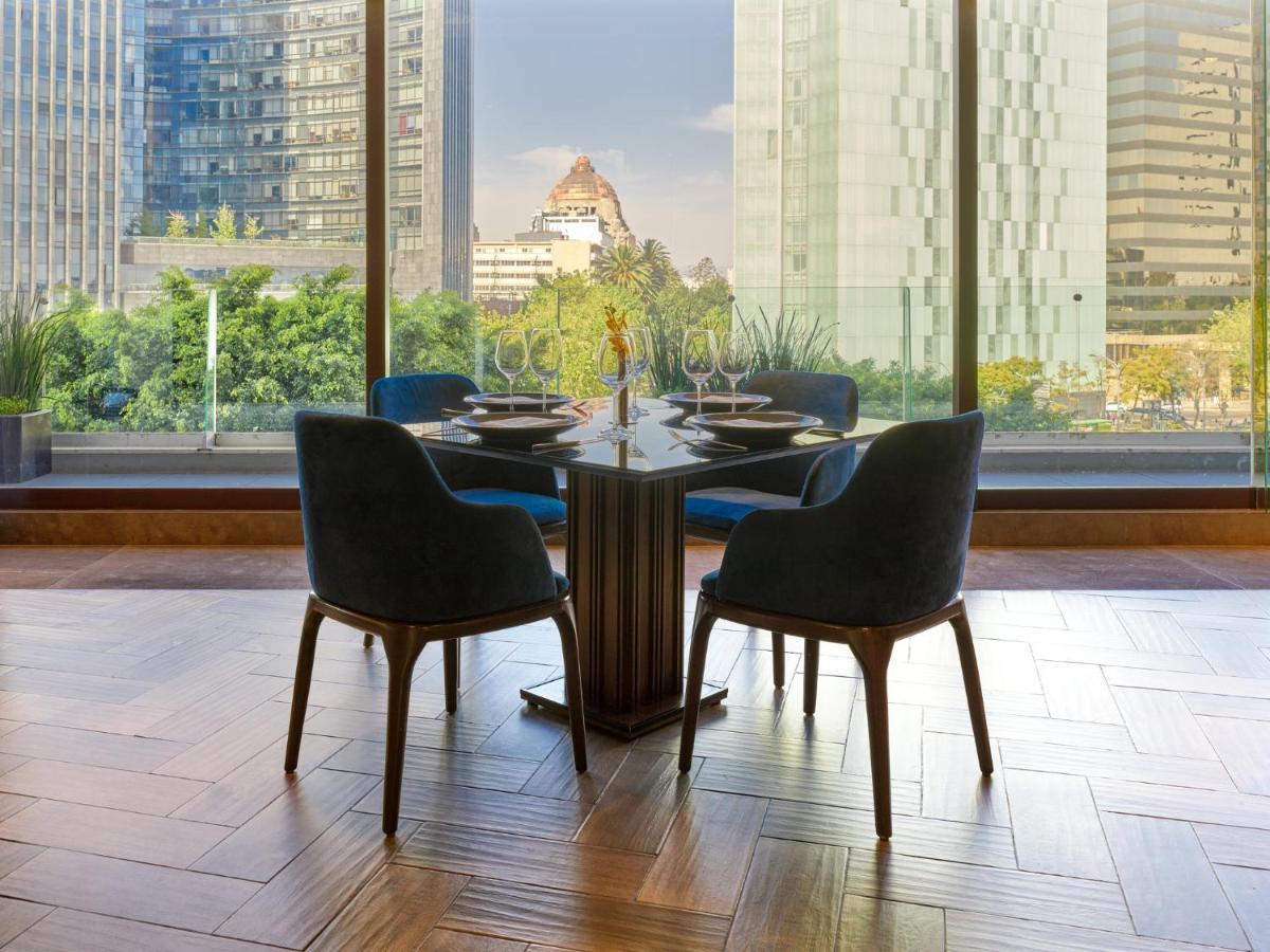Fiesta Americana Reforma Мехіко Екстер'єр фото The Table