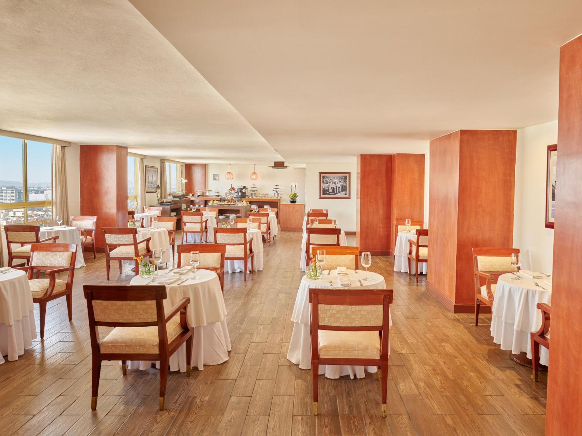 Fiesta Americana Reforma Мехіко Екстер'єр фото The restaurant